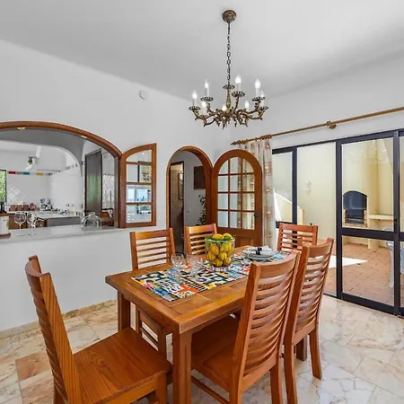 Βίλα Stunning With Sea Views In Καρβοέιρο